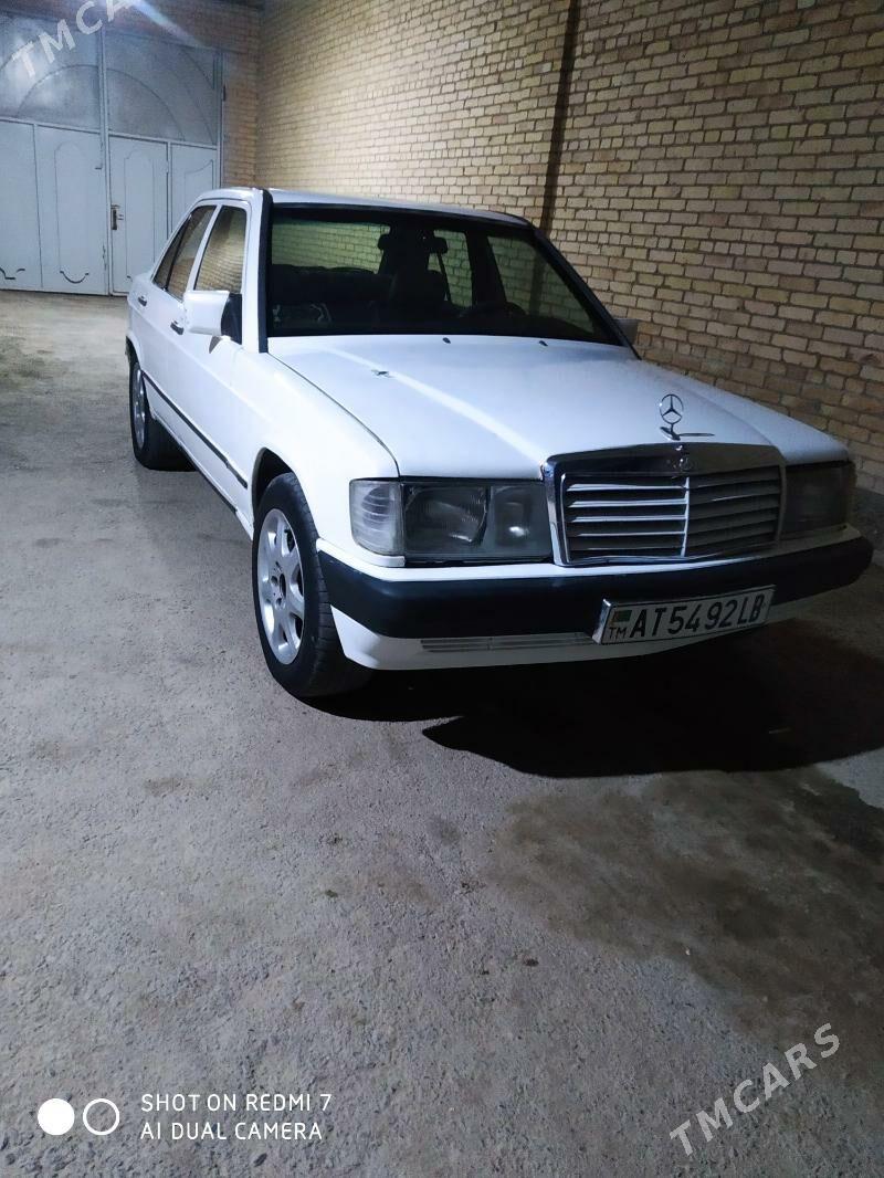 Mercedes-Benz 190E 1985 - 22 000 TMT - Туркменабат - img 3