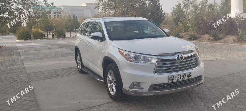 Toyota Highlander 2016 - 395 000 TMT - Гуртли - img 1