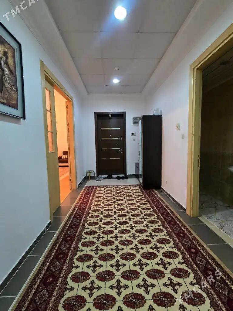 4Komnat Podwoyski - ул. Подвойского (Битарап Туркменистан шаёлы) - img 6