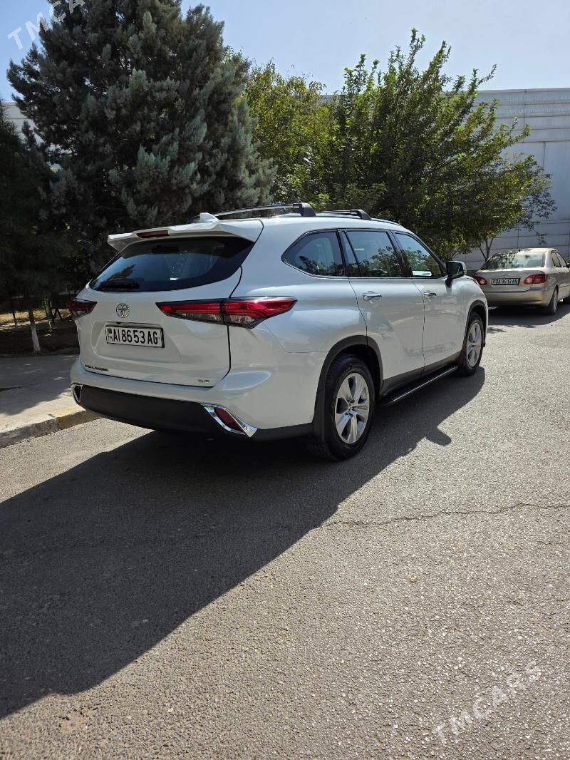 Toyota Highlander 2022 - 520 000 TMT - Aşgabat - img 2