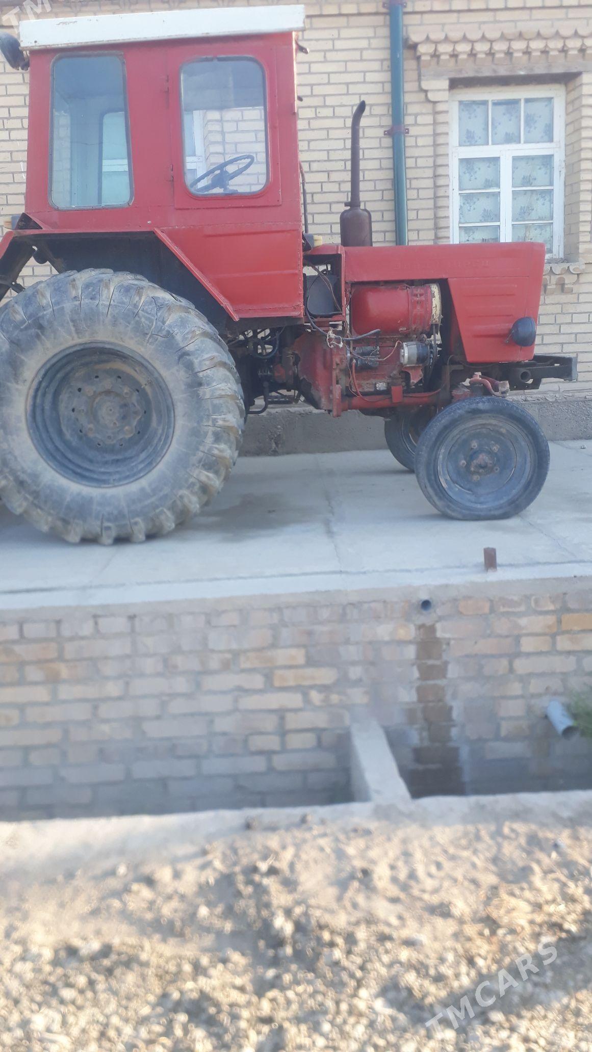 MTZ T-28 1996 - 50 000 TMT - Халач - img 7