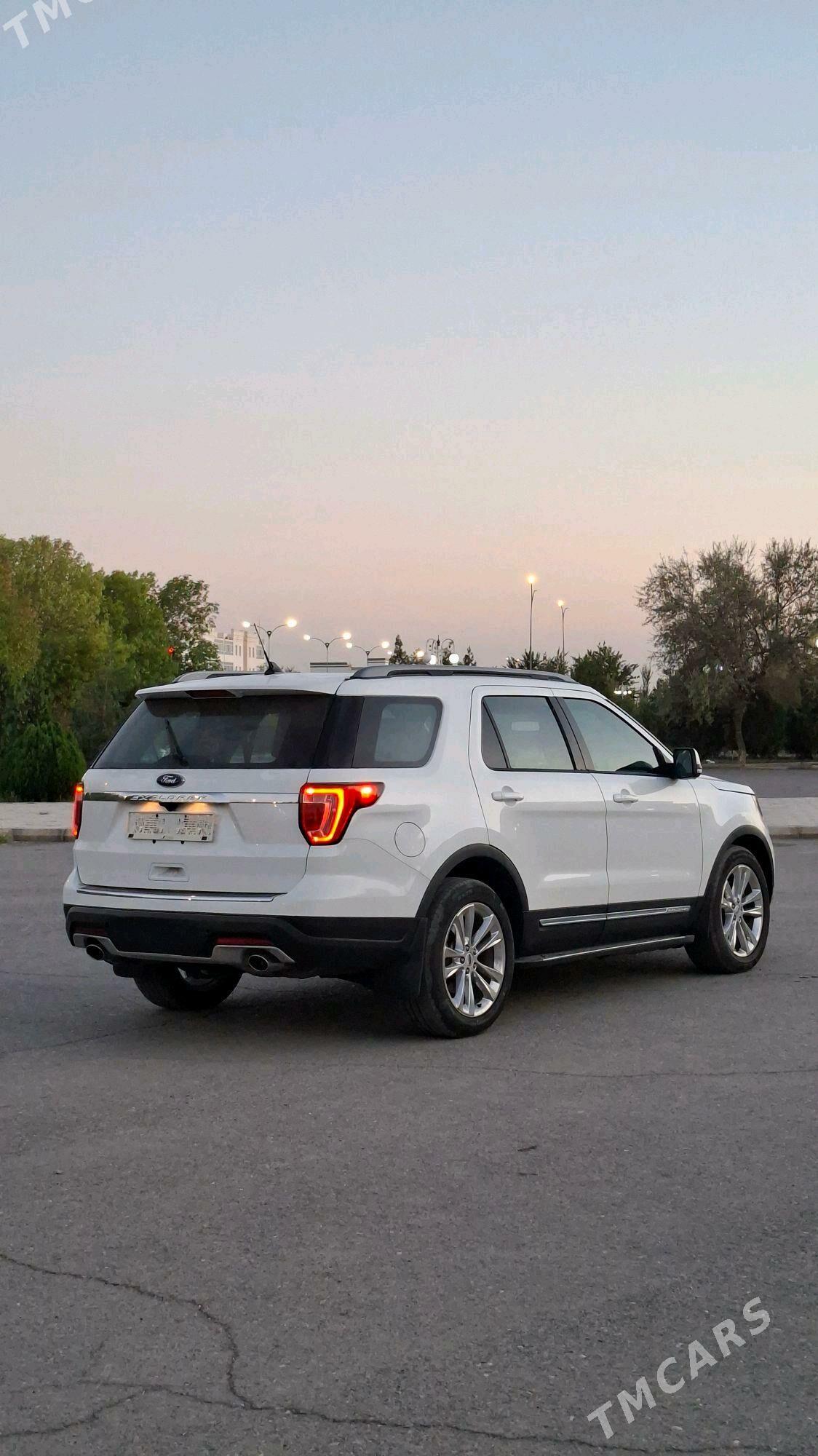 Ford Explorer 2018 - 350 000 TMT - Дашогуз - img 3