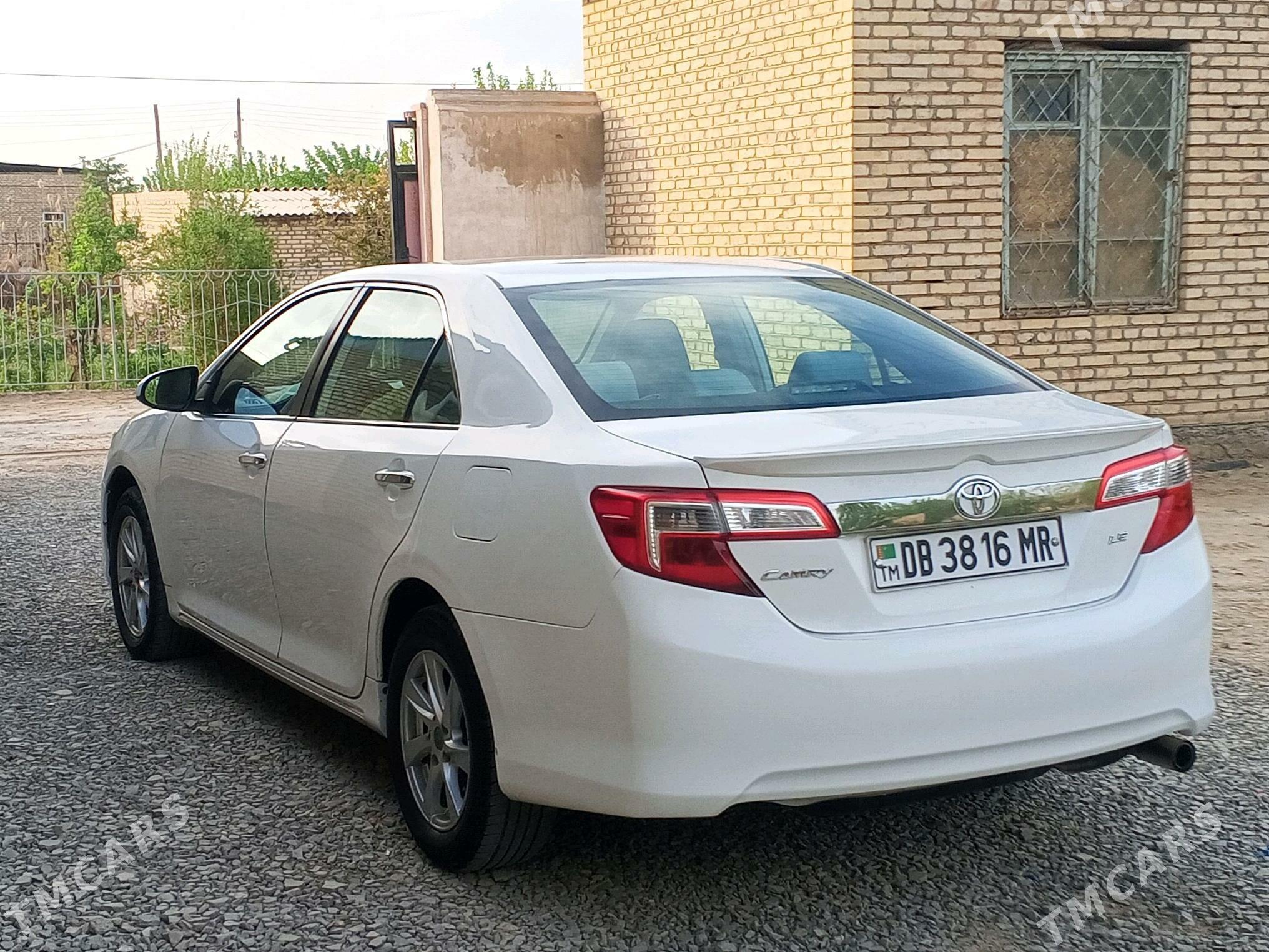 Toyota Camry 2012 - 220 000 TMT - Мары - img 2