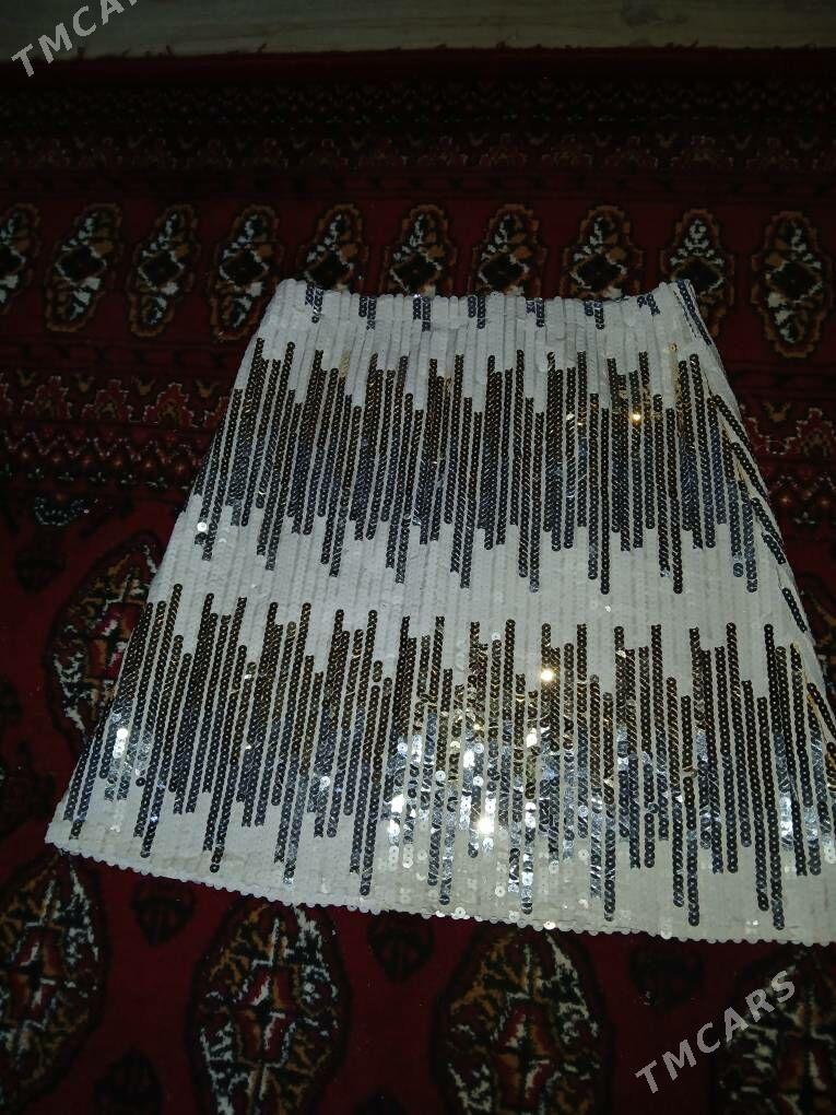 ẓ̌aket ve koynekler - Дашогуз - img 1