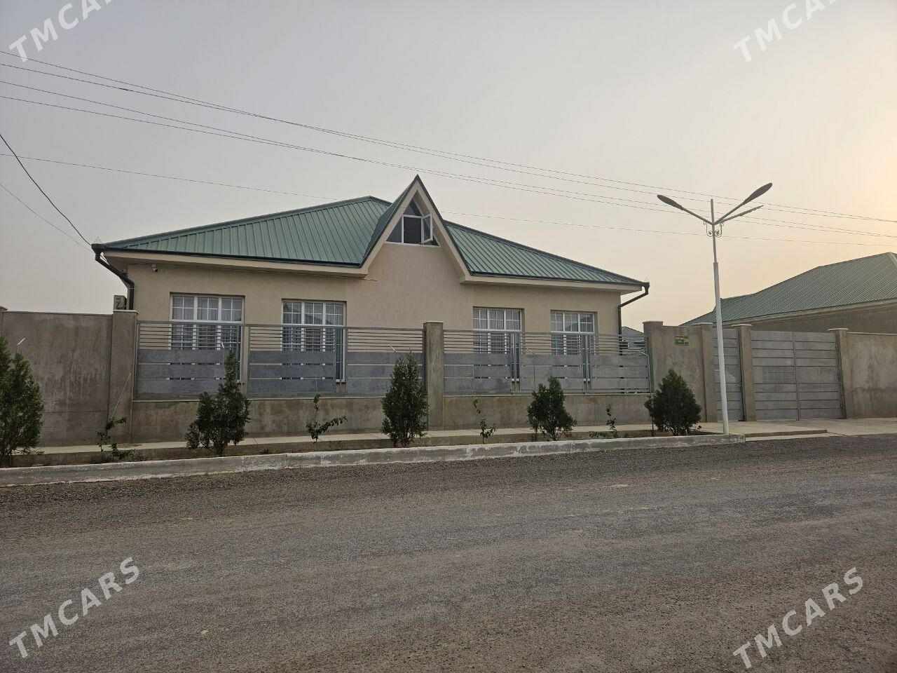 Дом 12-соток Нов.Махтумкули - Aşgabat - img 1