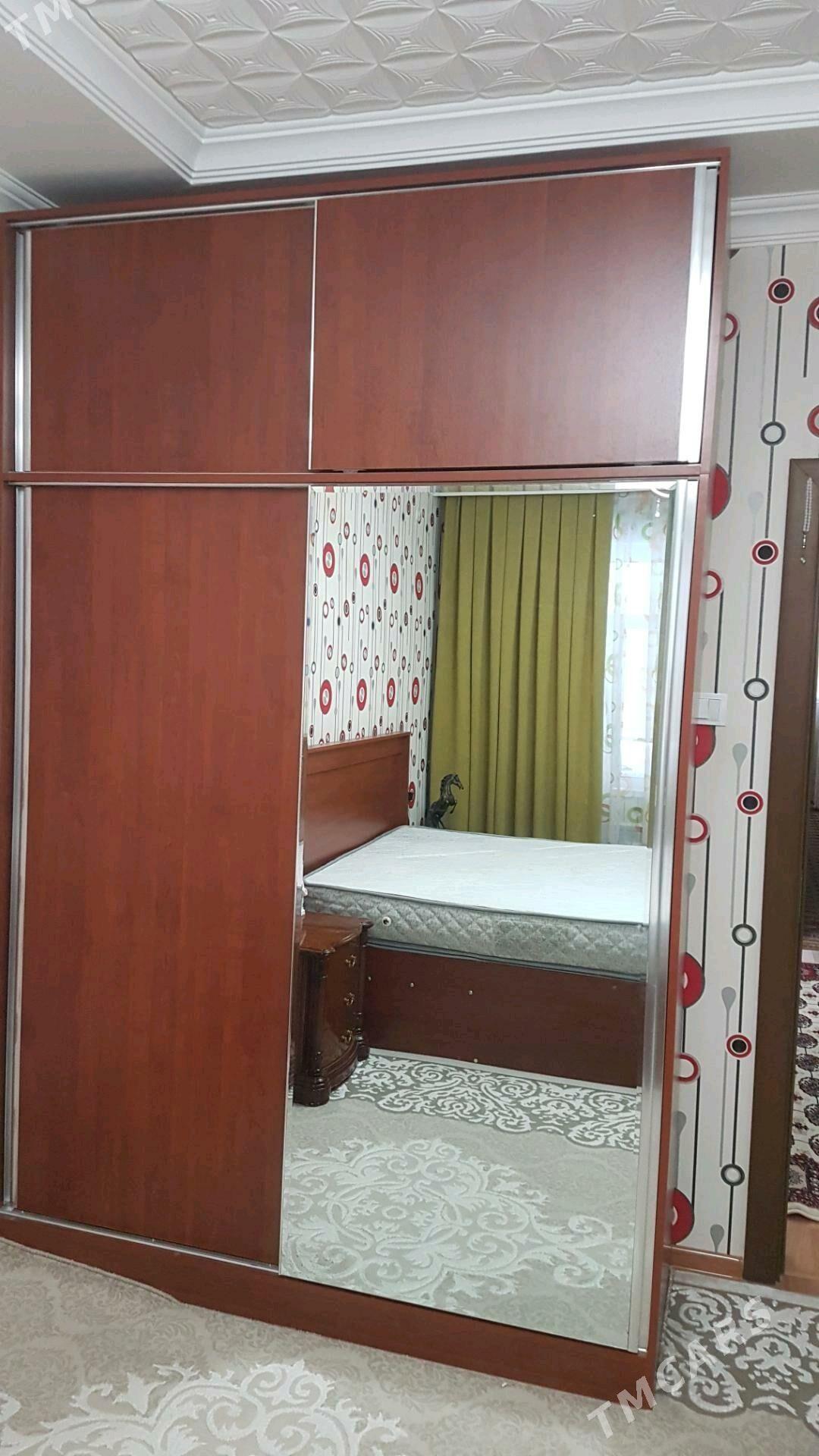 Шифоньер,2х сп кровать, 2 тумб - Туркменабат - img 4