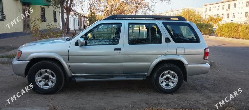 Nissan Pathfinder 2002 - 90 000 TMT - Дашогуз - img 3