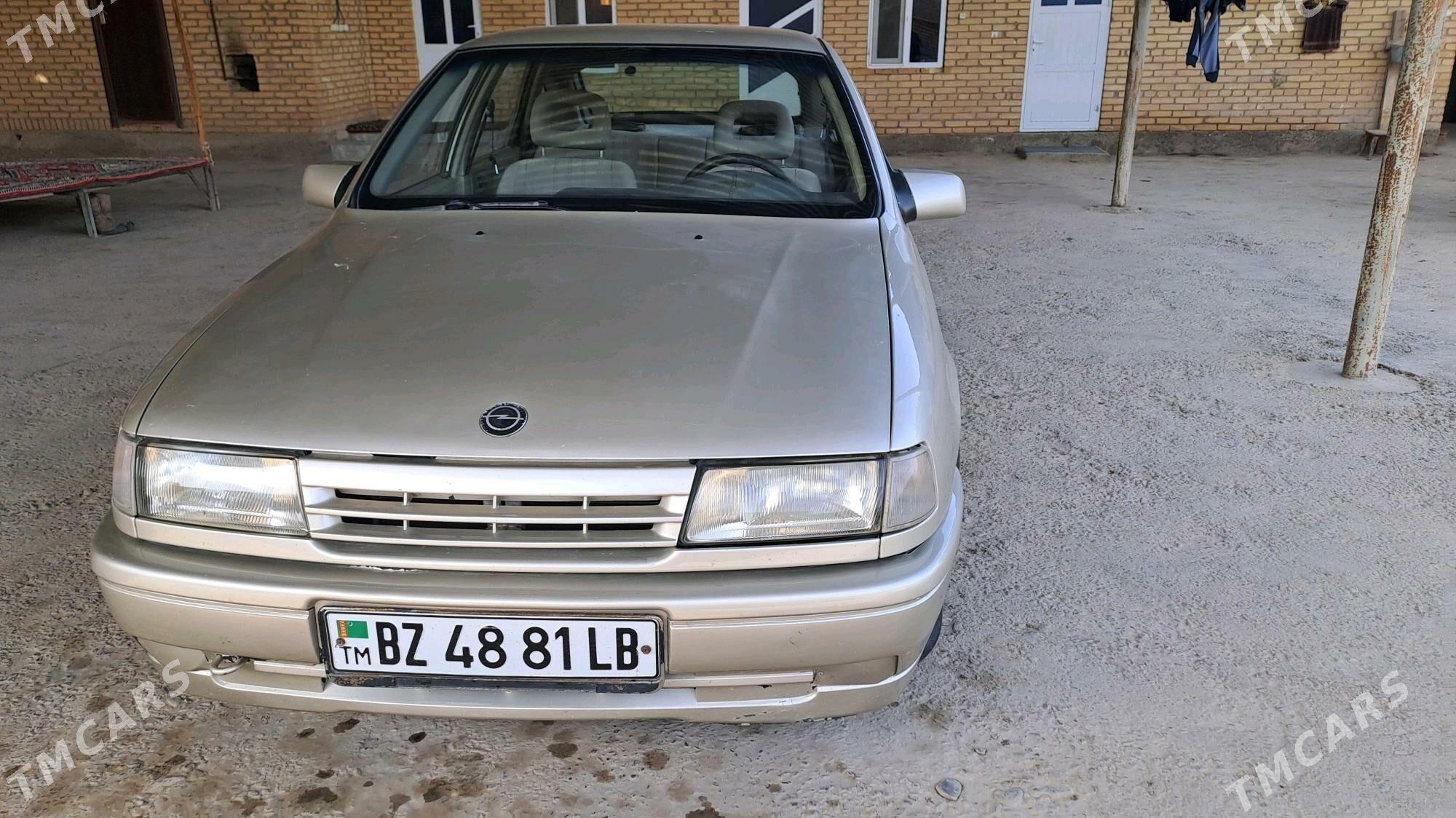Opel Vectra 1990 - 34 000 TMT - Çärjew - img 3