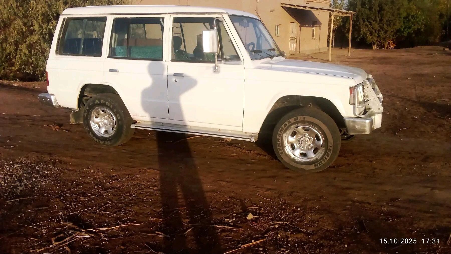 Mitsubishi Pajero 1988 - 30 000 TMT - Губадаг - img 4