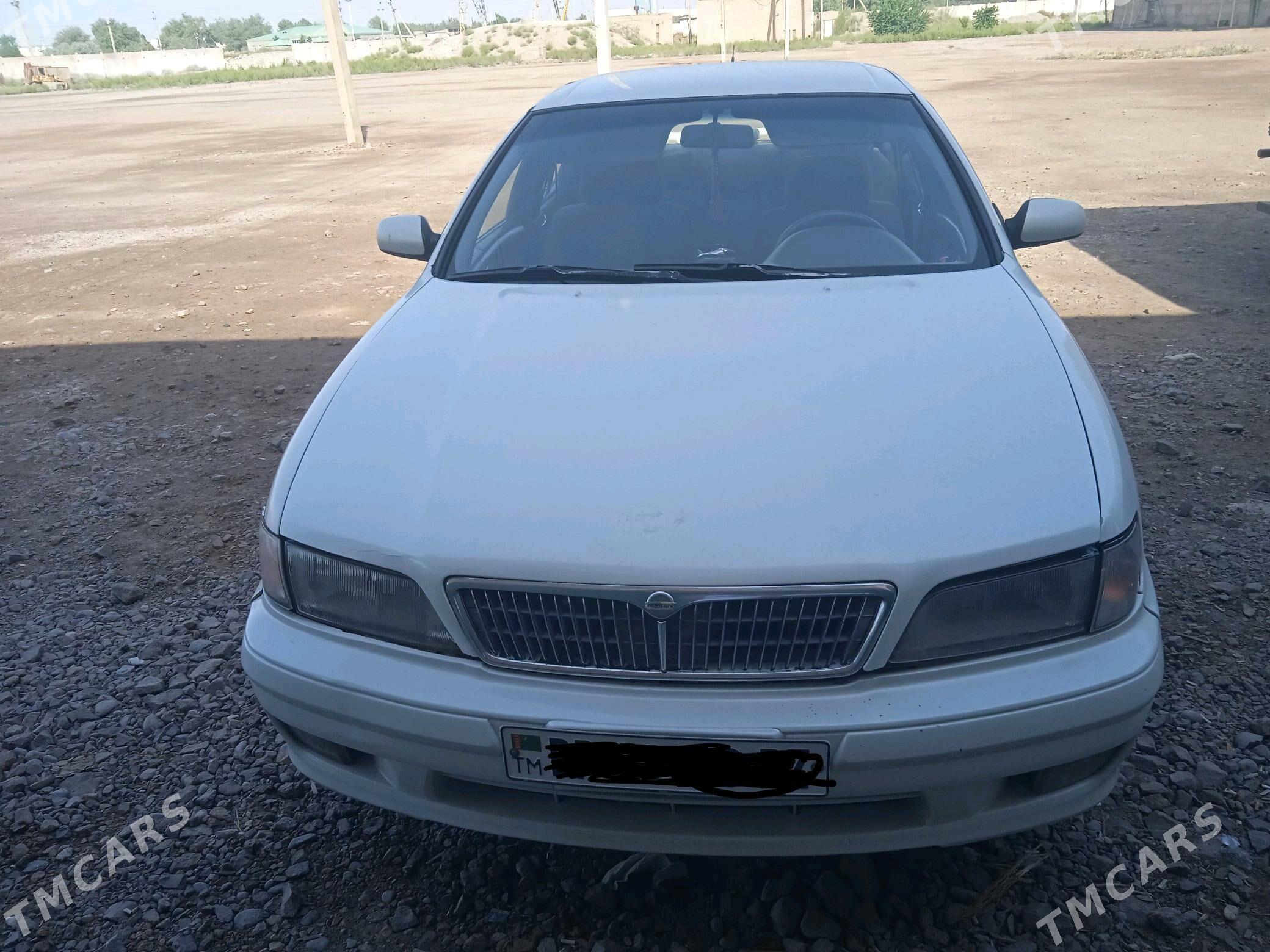 Nissan Maxima 1998 - 80 000 TMT - Дашогуз - img 3