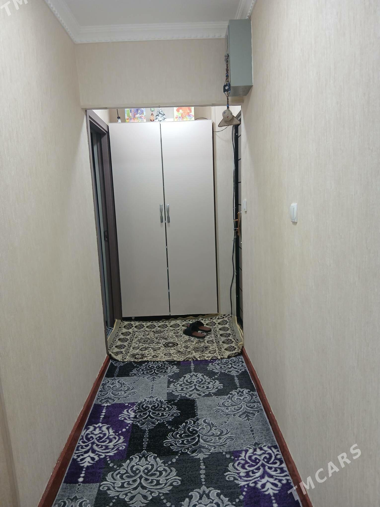 10 mkr 2 komnat razdelni - 10 мкр - img 1