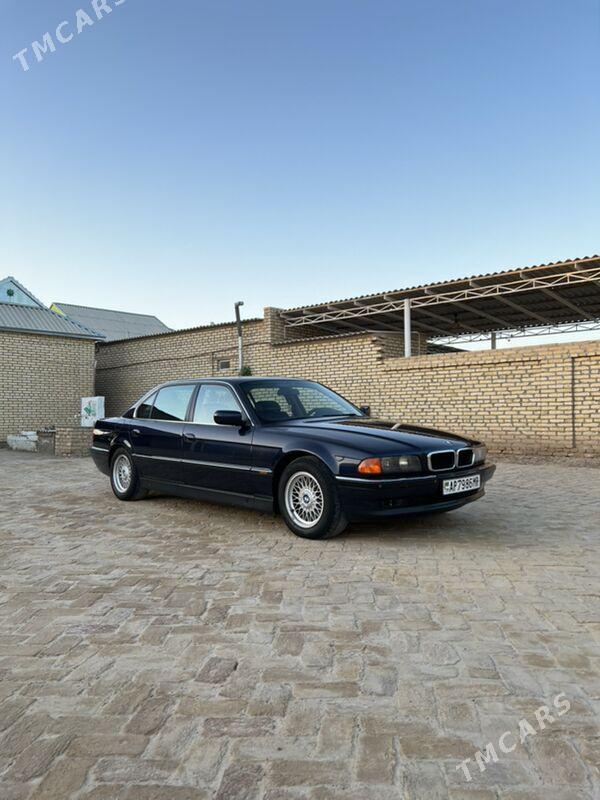 BMW 740 1995 - 135 000 TMT - Байрамали - img 1