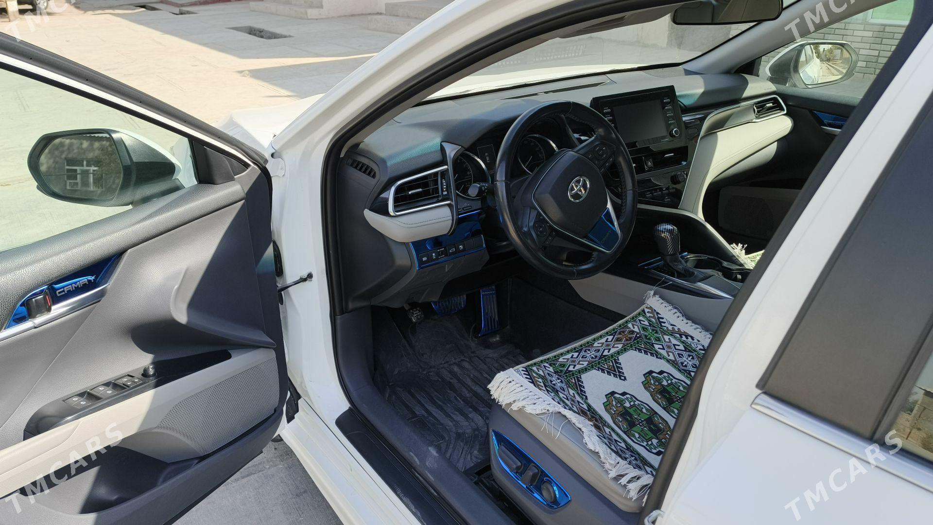 Toyota Camry 2022 - 350 000 TMT - Köýtendag - img 4