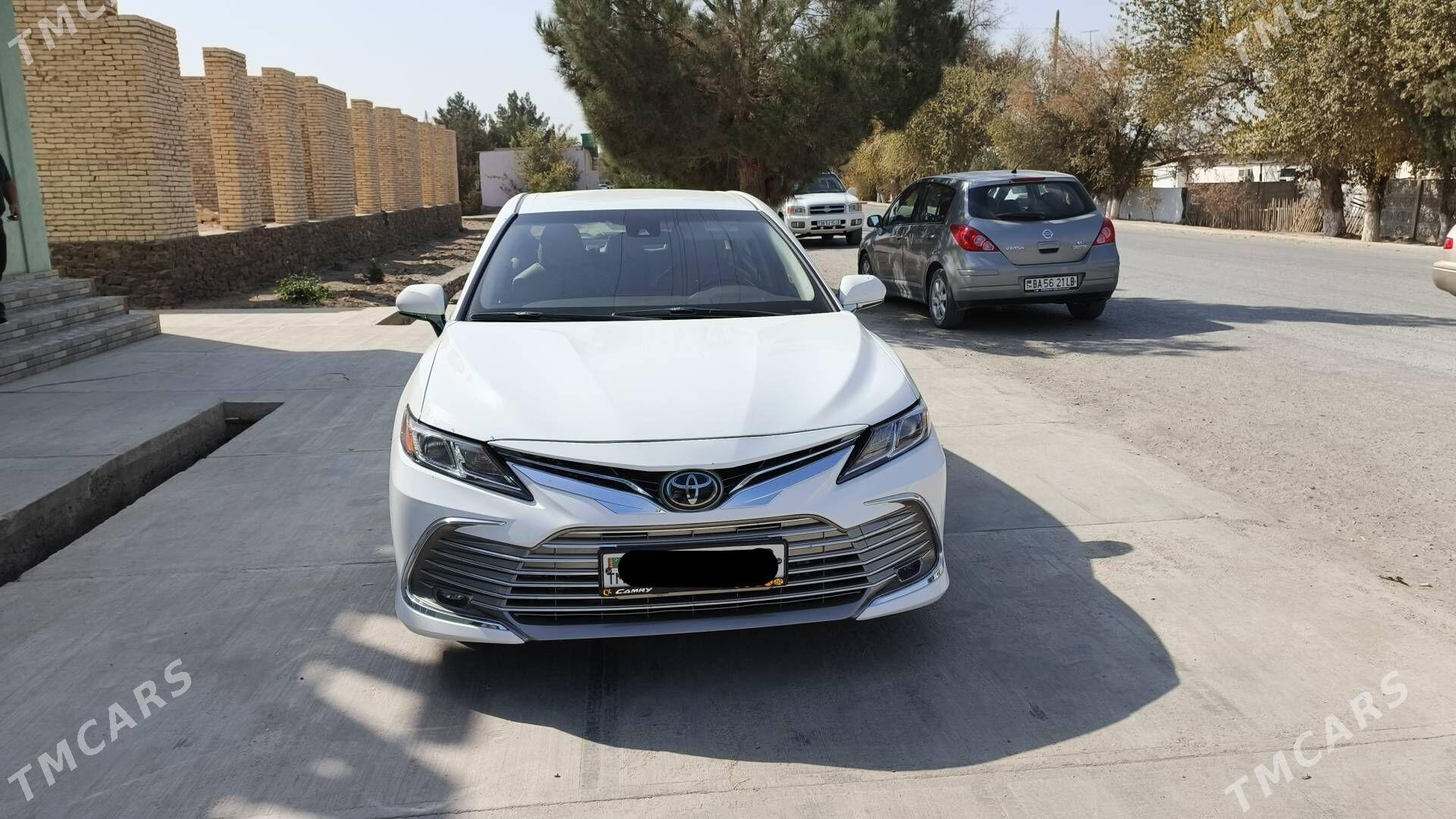 Toyota Camry 2022 - 350 000 TMT - Köýtendag - img 3