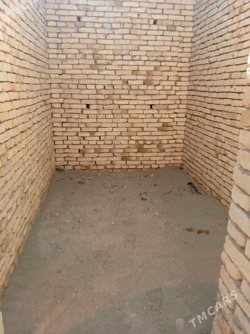 jay - Дашогуз - img 1