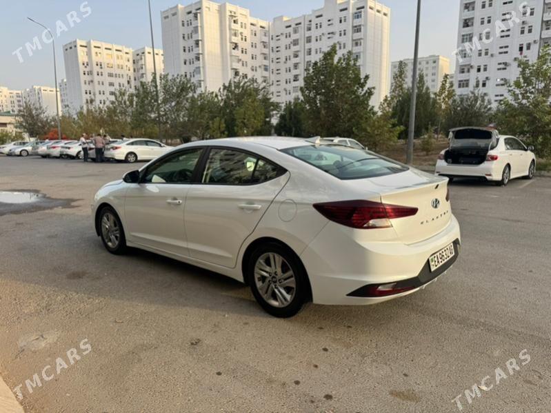 Hyundai Elantra 2019 - 220 000 TMT - Aşgabat - img 7