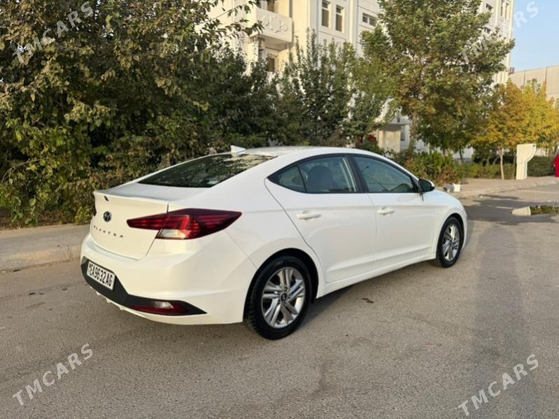 Hyundai Elantra 2019 - 220 000 TMT - Aşgabat - img 4