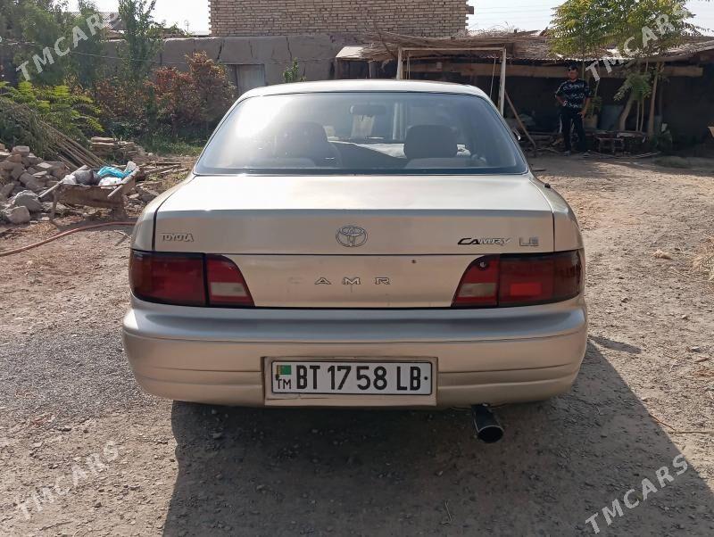 Toyota Camry 1995 - 90 000 TMT - Дянев - img 2