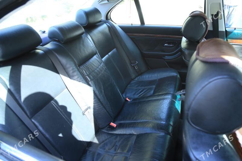 BMW 525 2003 - 130 000 TMT - Mary - img 1