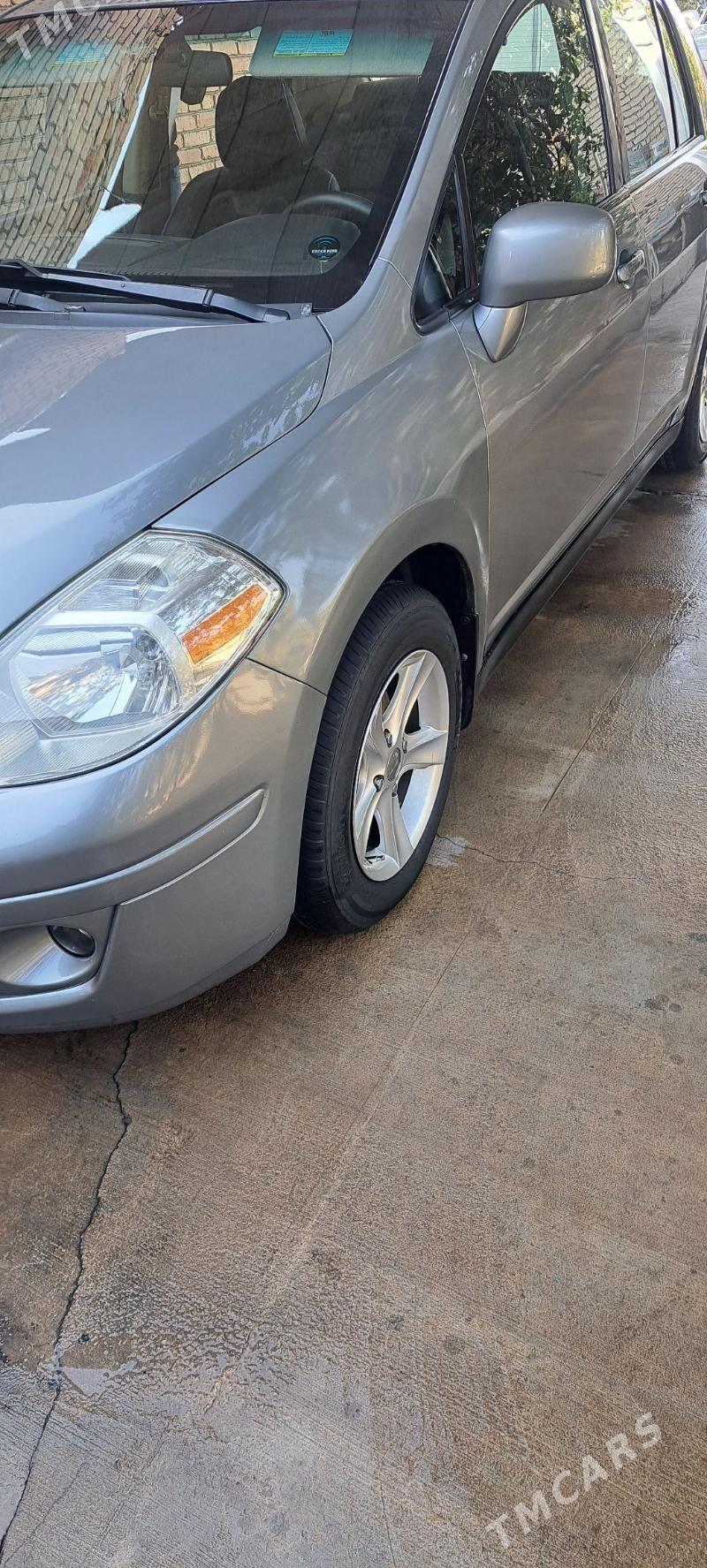 Nissan Versa 2010 - 119 000 TMT - Туркменабат - img 5