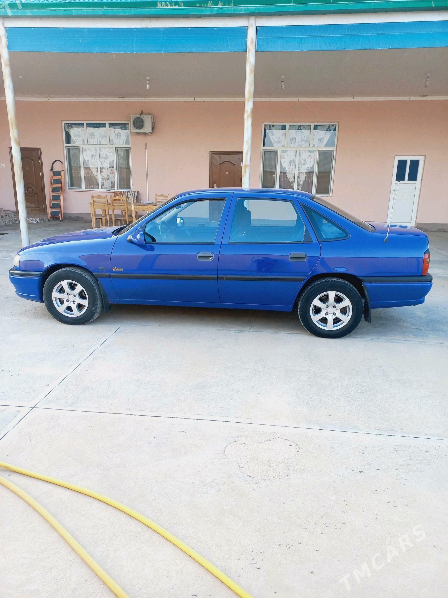 Opel Vectra 1995 - 46 000 TMT - Мары - img 3