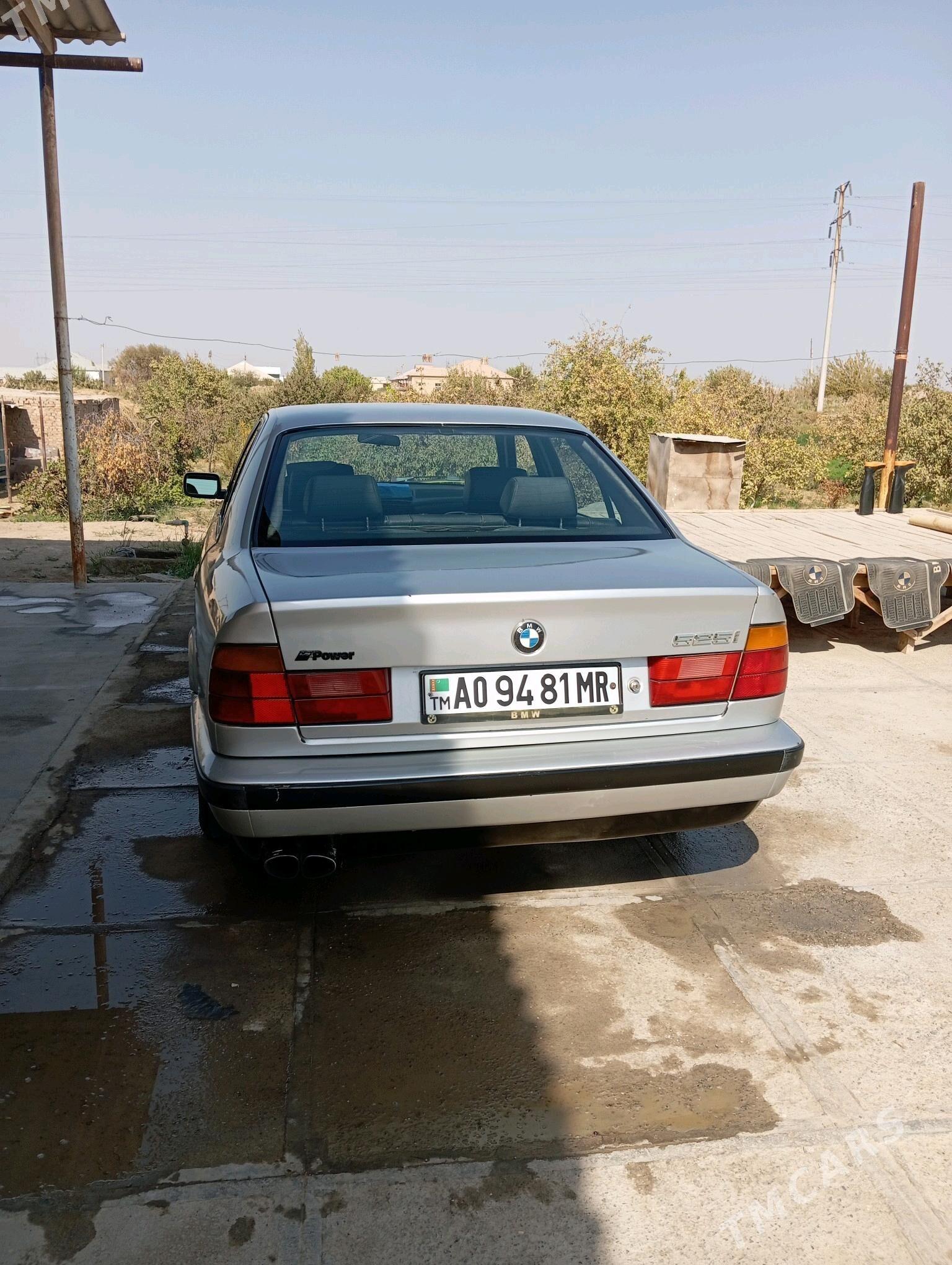 BMW 525 1990 - 40 000 TMT - Байрамали - img 1