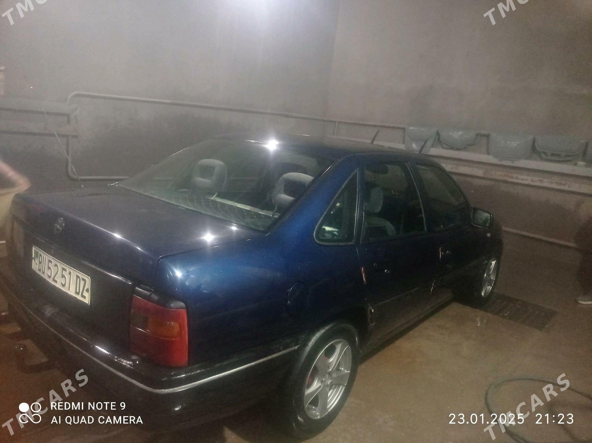 Opel Vectra 1992 - 40 000 TMT - Губадаг - img 3