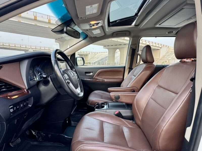 Toyota Sienna 2019 - 568 500 TMT - Ашхабад - img 8