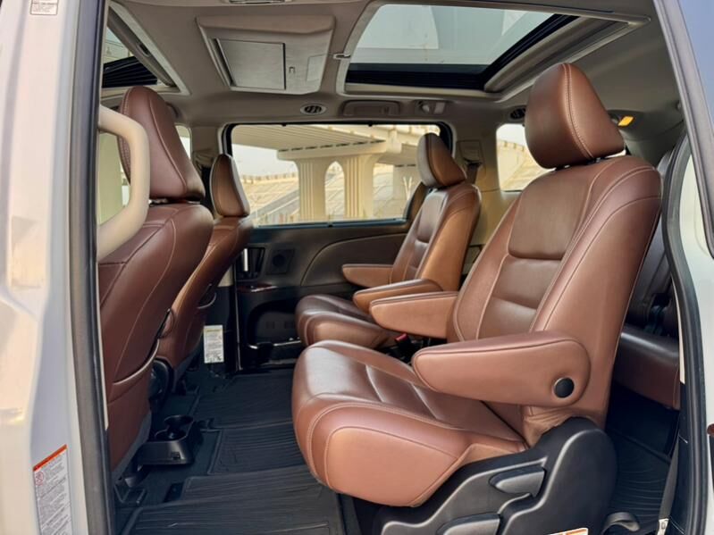 Toyota Sienna 2019 - 568 500 TMT - Ашхабад - img 5