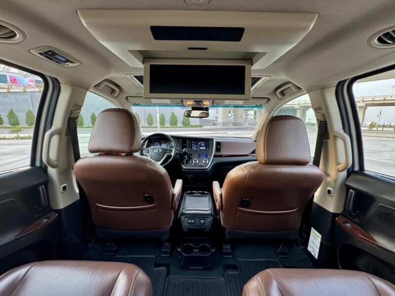 Toyota Sienna 2019 - 568 500 TMT - Ашхабад - img 3