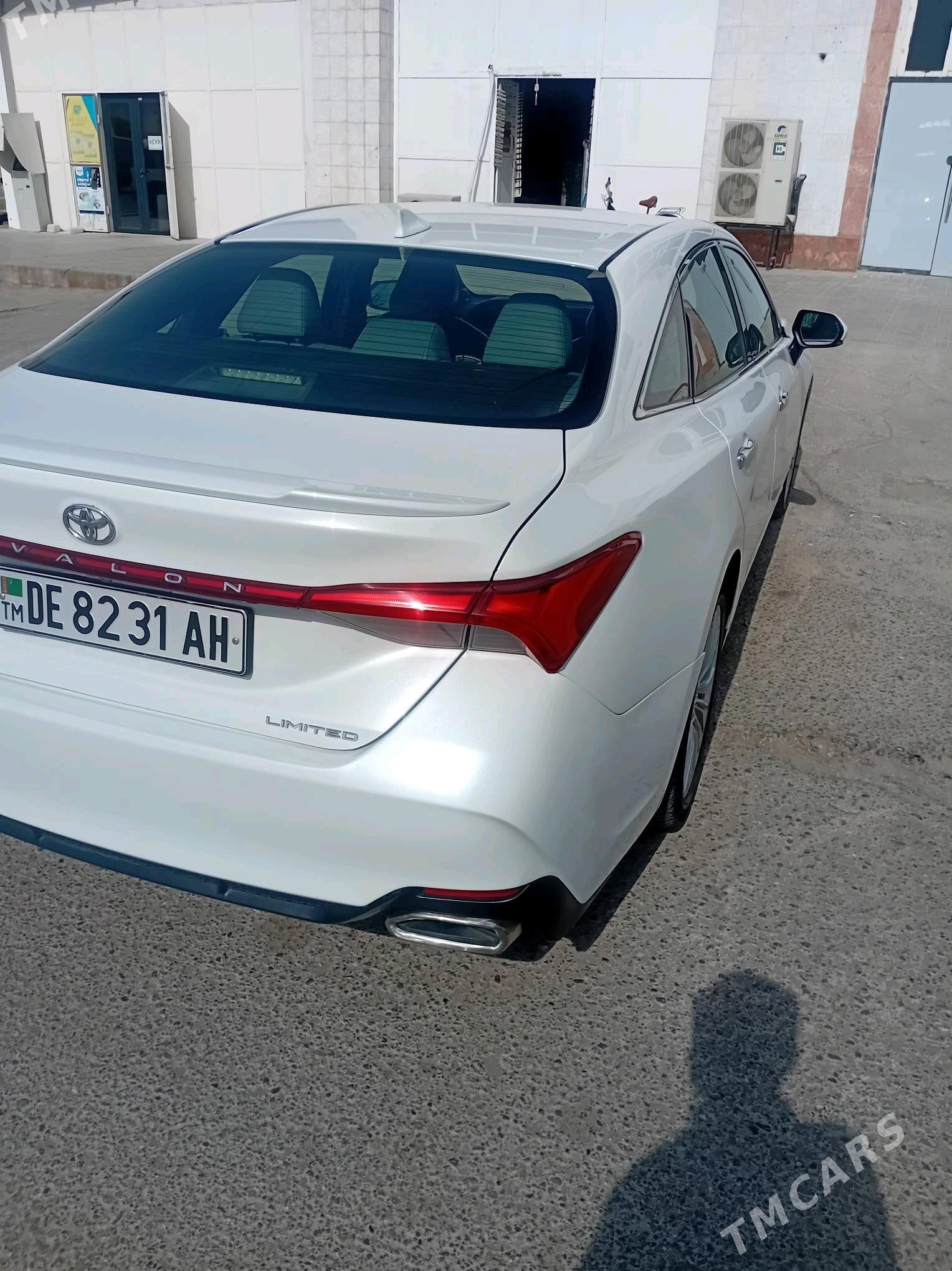 Toyota Avalon 2019 - 435 000 TMT - Aşgabat - img 4