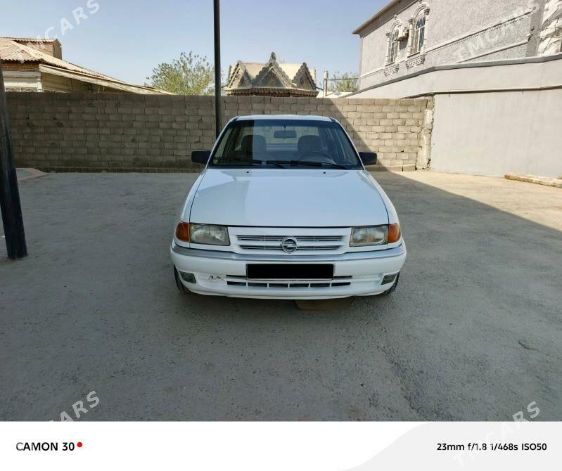 Opel Astra 1992 - 43 000 TMT - Mary - img 1