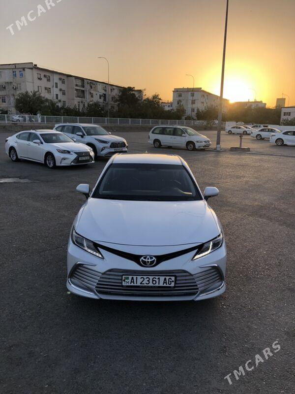 Toyota Camry Hybrid 2022 - 253 000 TMT - Aşgabat - img 2