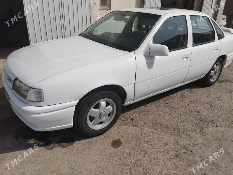 Opel Vectra 1993 - 38 000 TMT - Теджен - img 4
