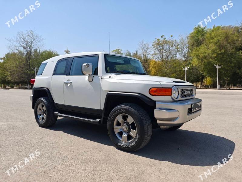 Toyota FJ Cruiser 2007 - 470 000 TMT - Aşgabat - img 10