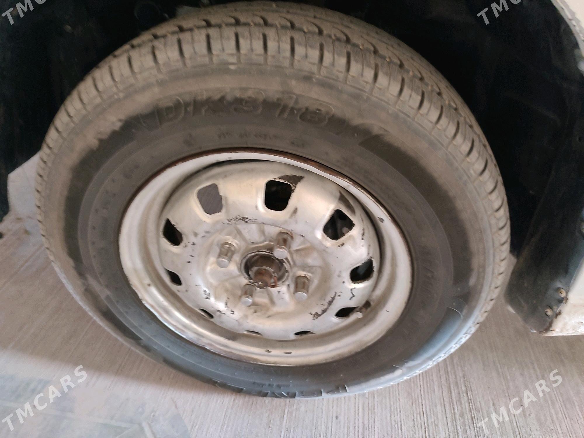 Toyota Corona 1995 - 25 000 TMT - Халач - img 6