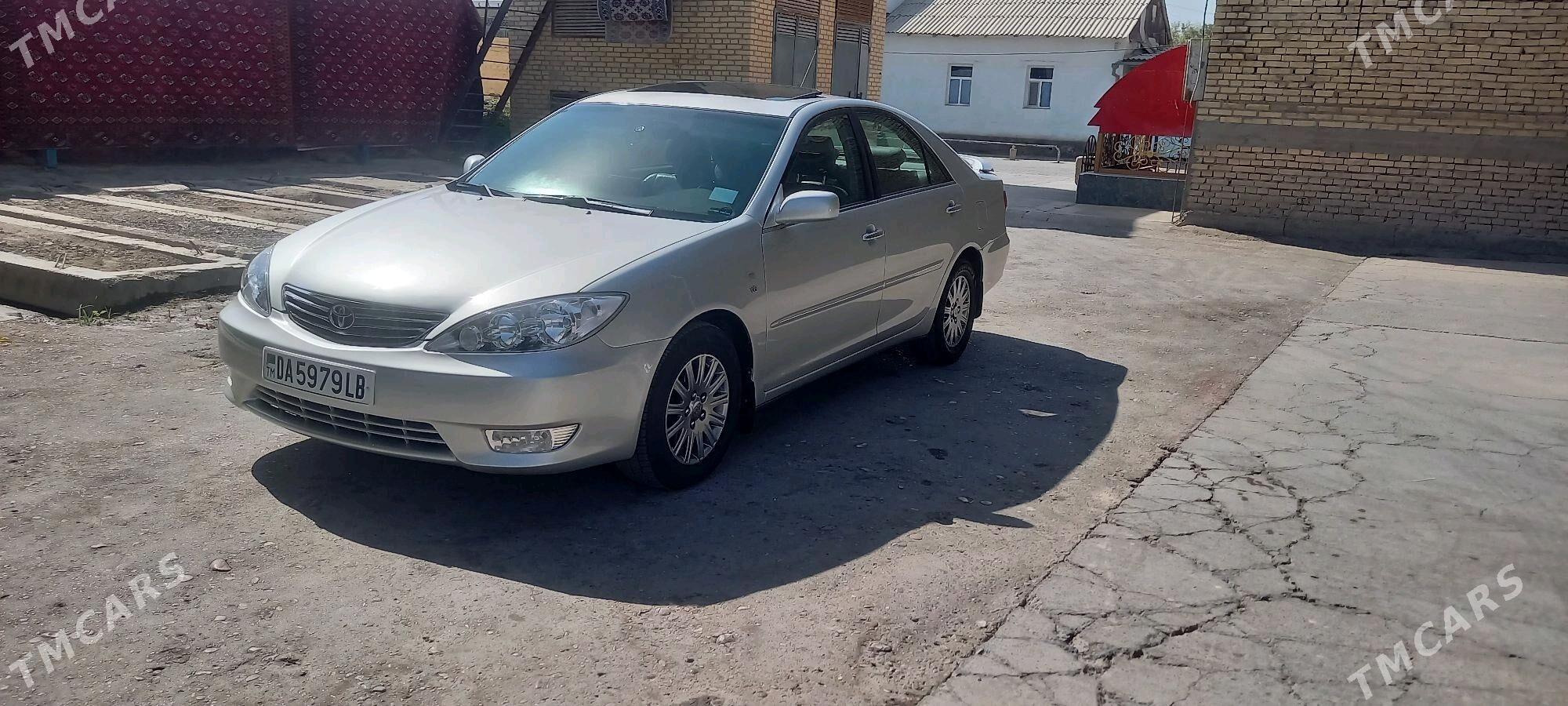 Toyota Camry 2005 - 260 000 TMT - Kerki - img 2