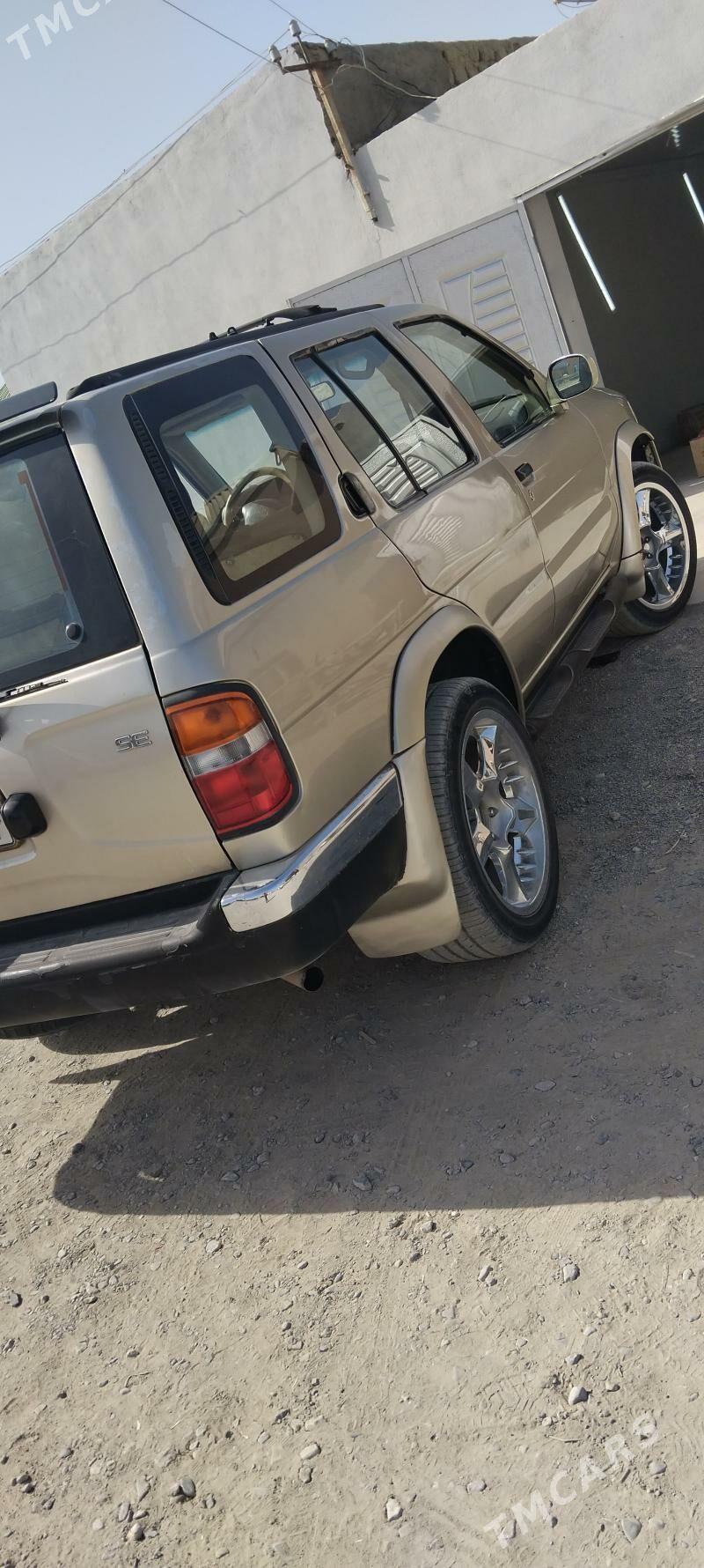 Nissan Pathfinder 1998 - 80 000 TMT - Бахарден - img 5
