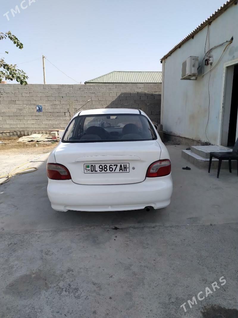 Hyundai Accent 1998 - 25 000 TMT - Büzmeýin - img 6