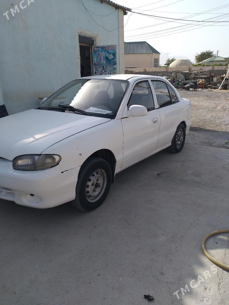 Hyundai Accent 1998 - 25 000 TMT - Büzmeýin - img 5
