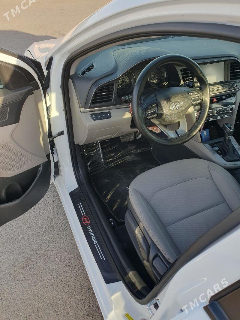 Hyundai Elantra 2020 - 225 000 TMT - Ашхабад - img 5