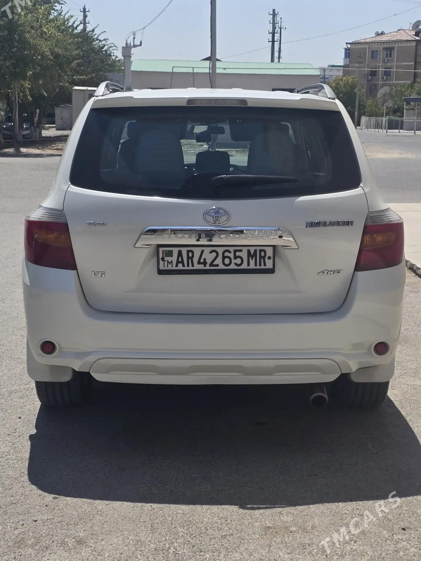 Toyota Highlander 2009 - 280 000 TMT - Мары - img 1