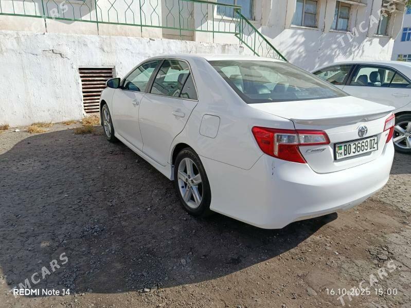 Toyota Camry 2013 - 240 000 TMT - Daşoguz - img 4