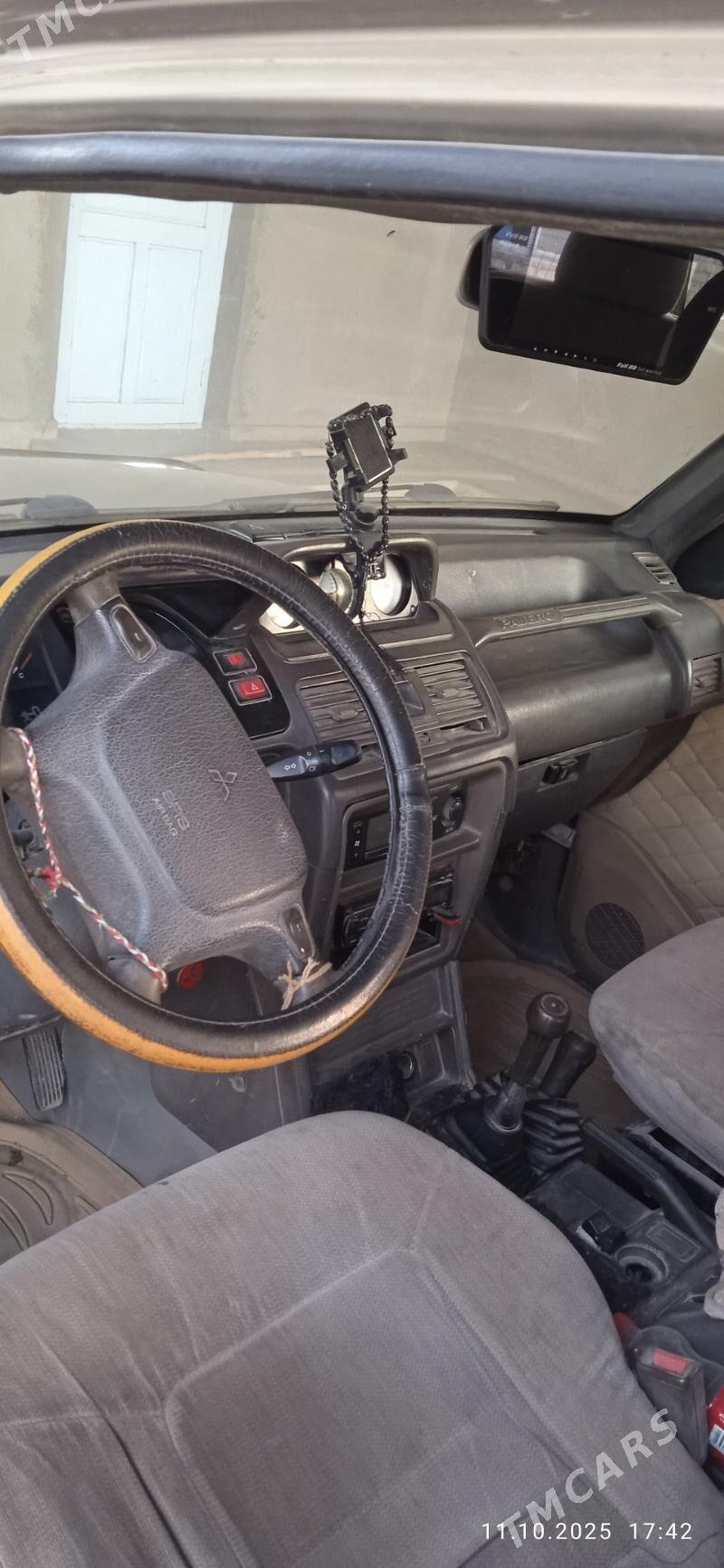 Mitsubishi Pajero 1996 - 35 000 TMT - Тагтабазар - img 4