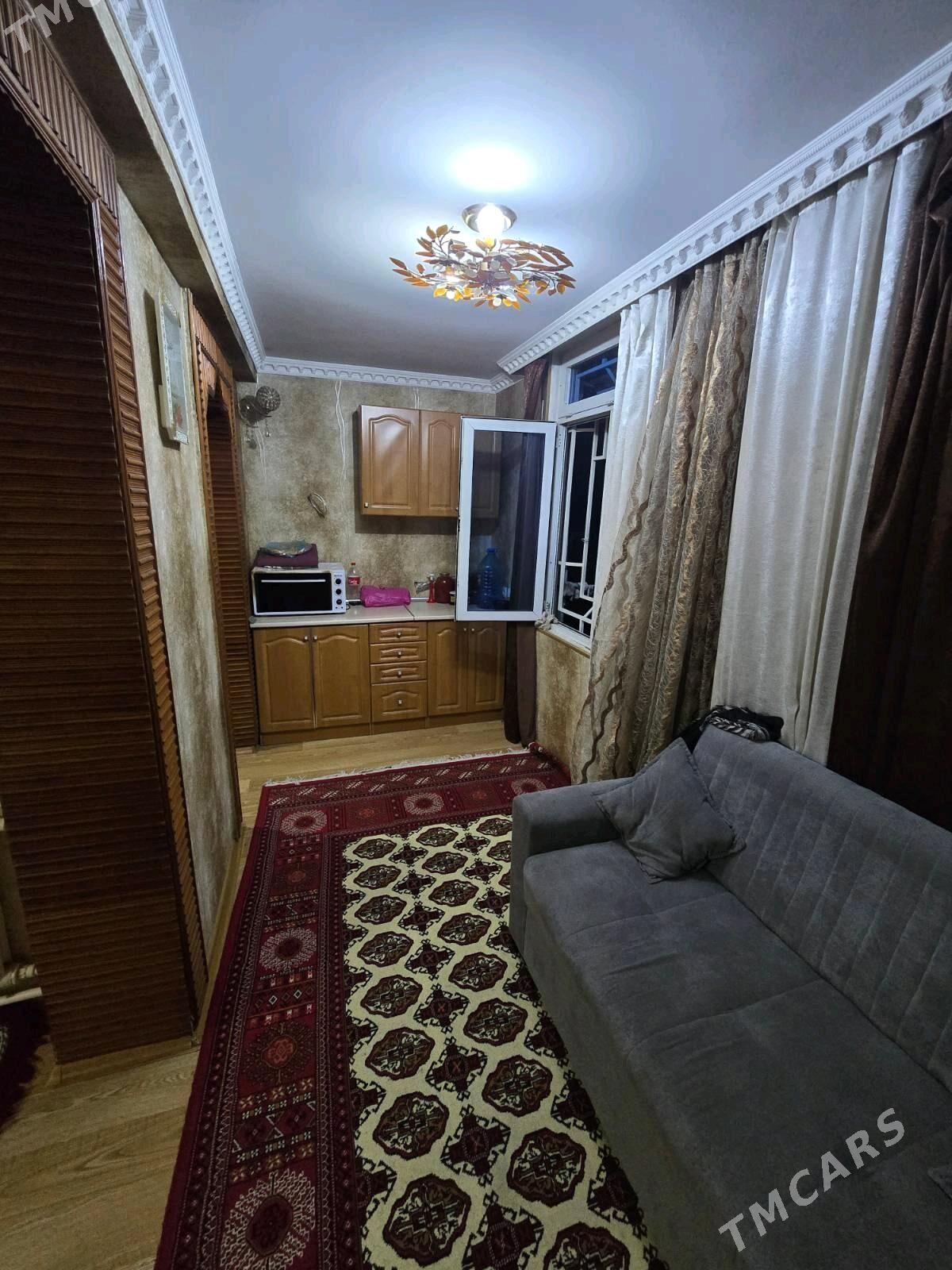 10мкр 1эт 3ком 72м2 Срочно - Aşgabat - img 1