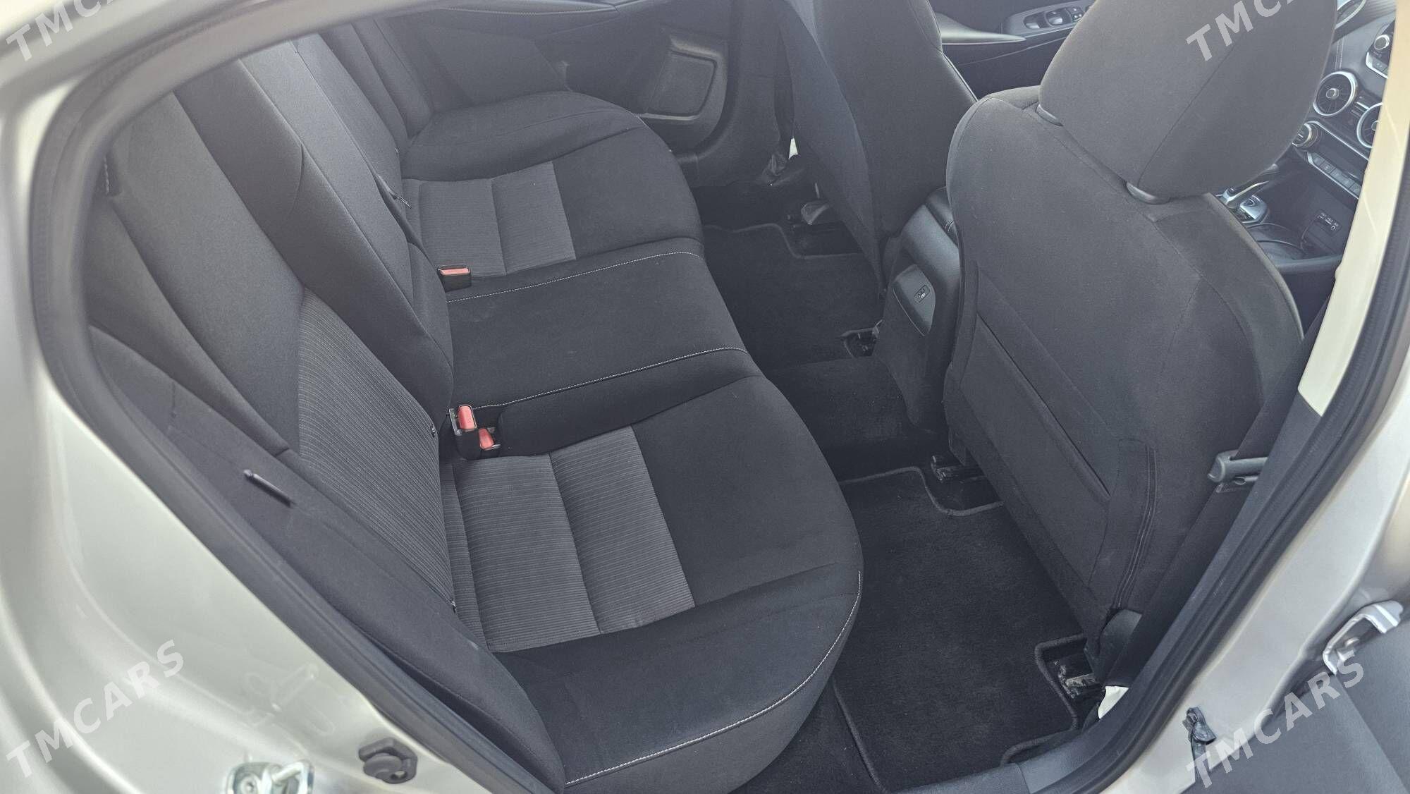 Nissan Sentra 2020 - 220 000 TMT - Гурбансолтан Едже - img 1