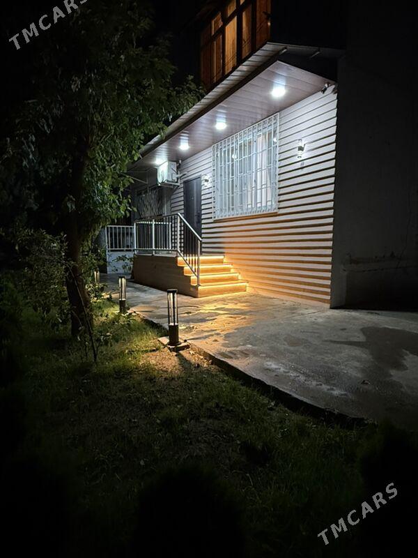 Центр люкс квартира - Ашхабад - img 1