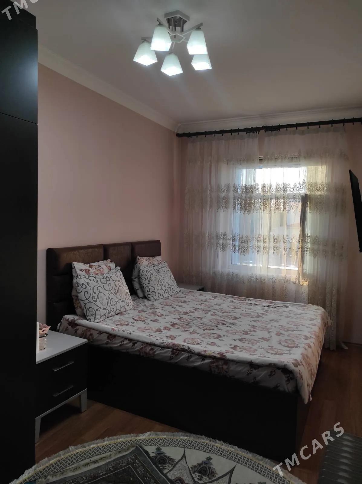 Ким-район 4ком 4/3этаж - Aşgabat - img 5