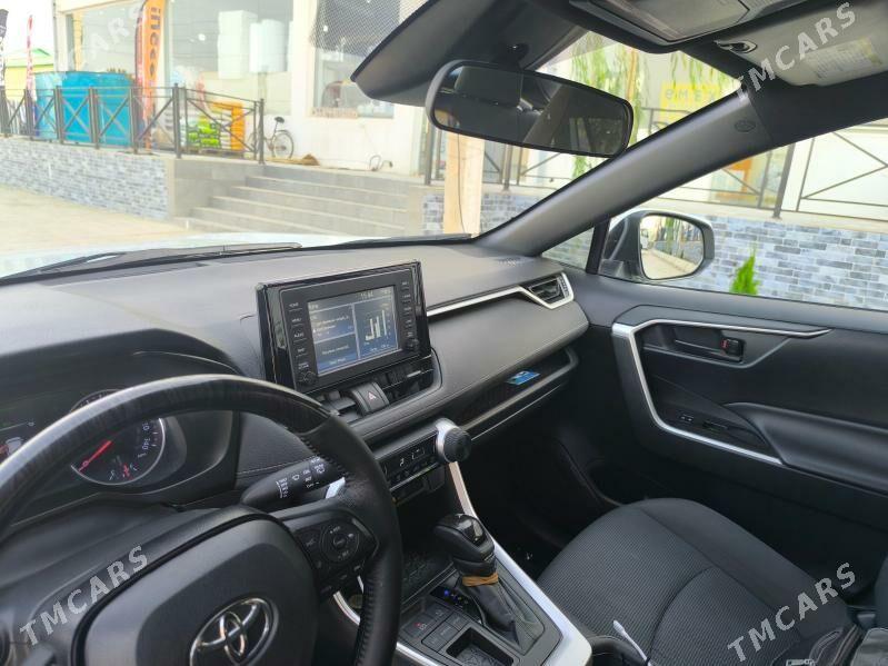 Toyota RAV4 2019 - 341 000 TMT - Мир 2 - img 6