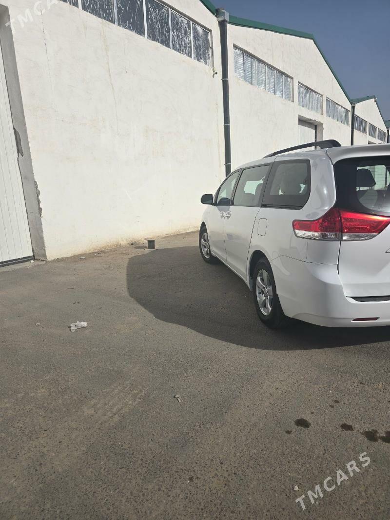 Toyota Sienna 2014 - 350 000 TMT - Änew - img 5